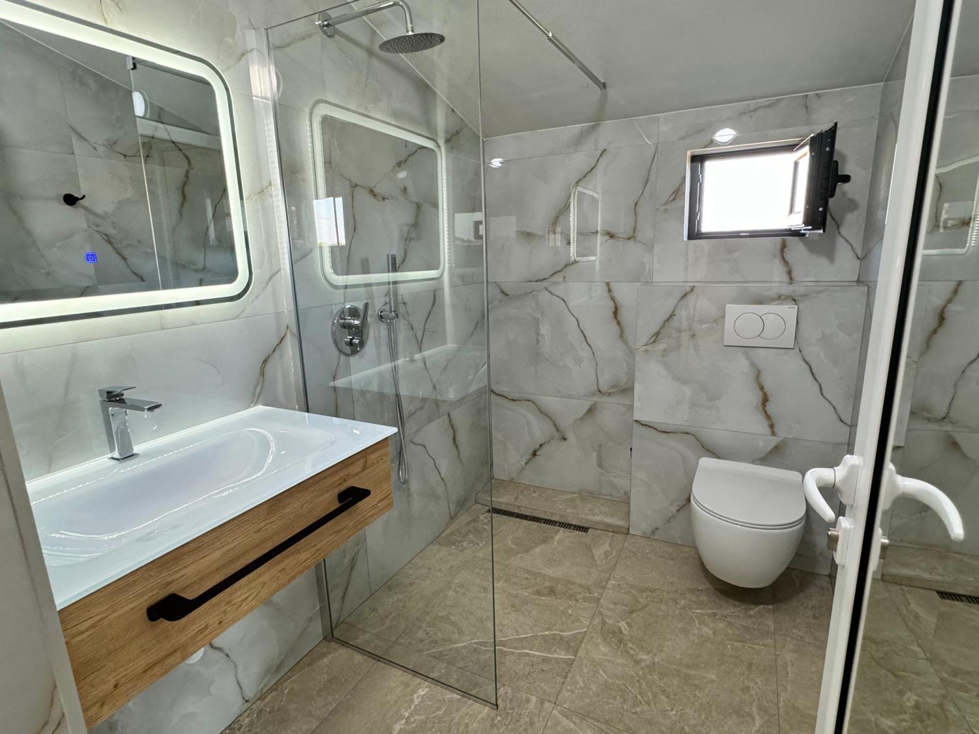 Apartments Lj Улцин Екстериор снимка